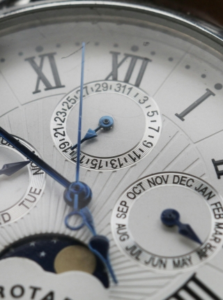 解决方案丨精准于毫秒之间，QM 系列闪测仪赋能高端腕表指针尺寸检测